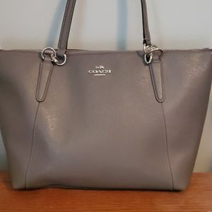 Coach Crossgrain Leather Purse